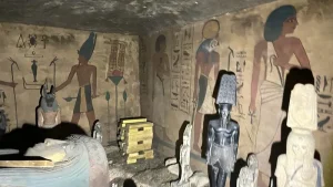 الاثار فى المنام