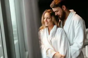 الاستحمام مع الزوج في المنام