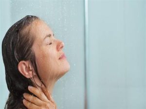 الاستحمام بالماء في المنام