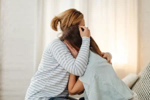 البكاء على الأم الحية في المنام