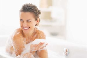 الاستحمام فى المنام للعزباء