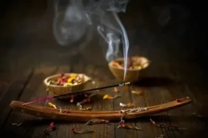 البخور في المنام للرجل