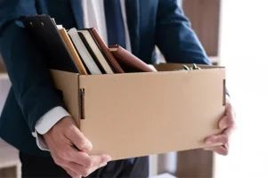 الاستقالة من العمل في المنام
