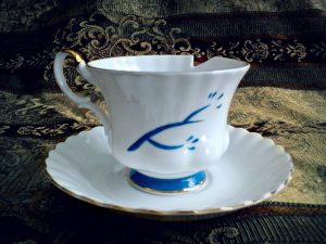 الاواني المكسورة في المنام