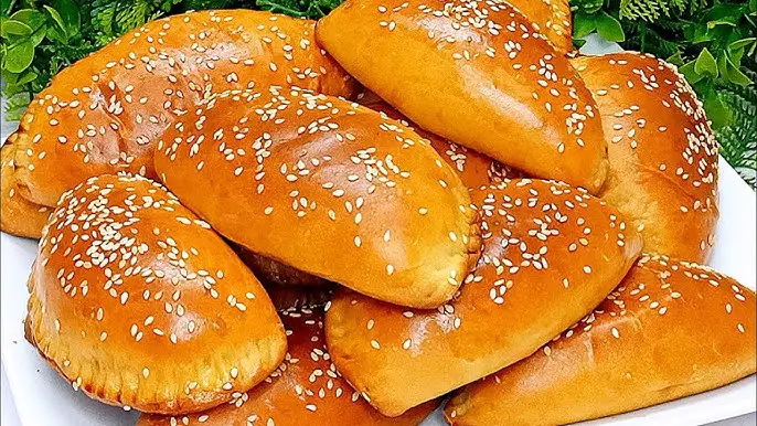اكل فطائر في المنام