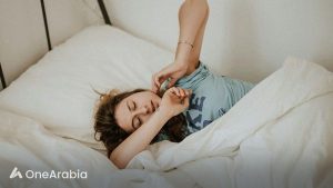 الاستيقاظ في المنام