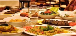 الاكل من عند الميت في المنام