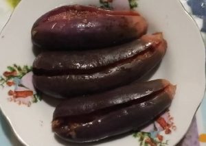 الباذنجان المسلوق في المنام
