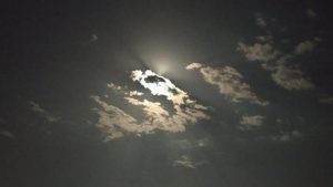 الحلم باسم الله في السماء