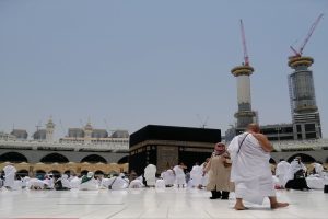 الحلم بالاستعداد للذهاب للعمرة