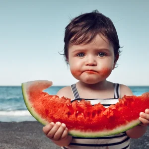 الحلم بأكل البطيخ الأحمر